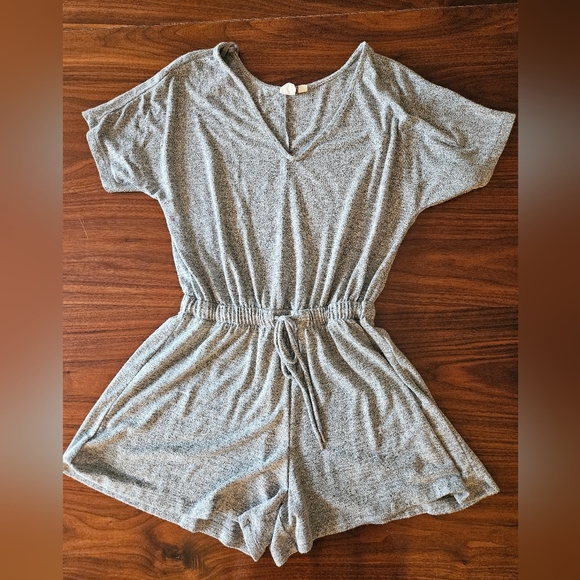 Gap xsp Grey jumpsuit - Picture 1 of 4